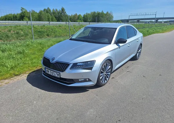 mazowieckie Skoda Superb cena 84000 przebieg: 112000, rok produkcji 2019 z Przedbórz